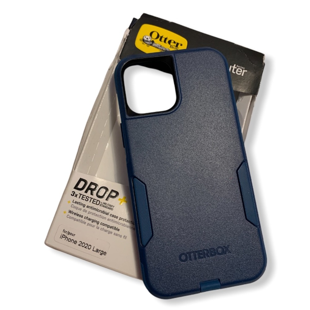 Otterbox Commuter Series case in blue for iPhone 12 max